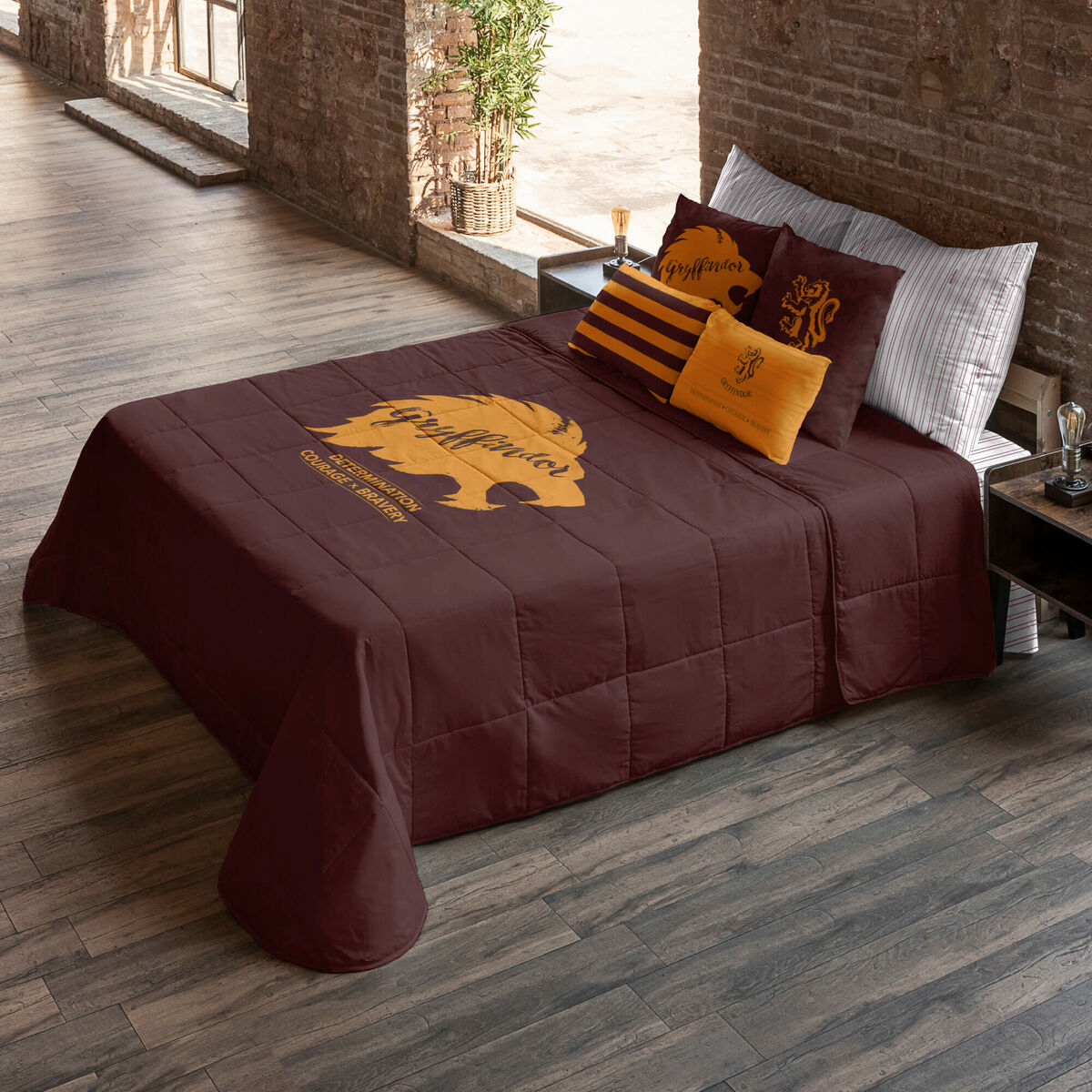 Piumino Harry Potter Gryffindor Multicolore 250 g/m² 250 x 270 cm 250 x 4 x 270 cm Matrimoniale