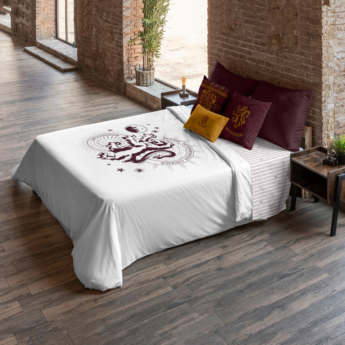 Copripiumino Harry Potter Gryffindor Stars 260 x 240 cm Osimano