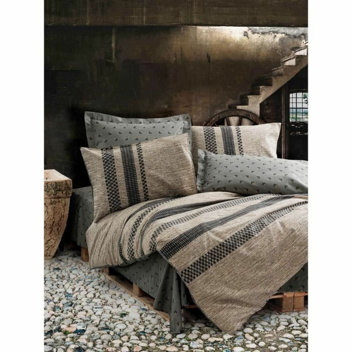 V2HE4DEC59B797FBF5BCDE737D325925B39R5952612P1