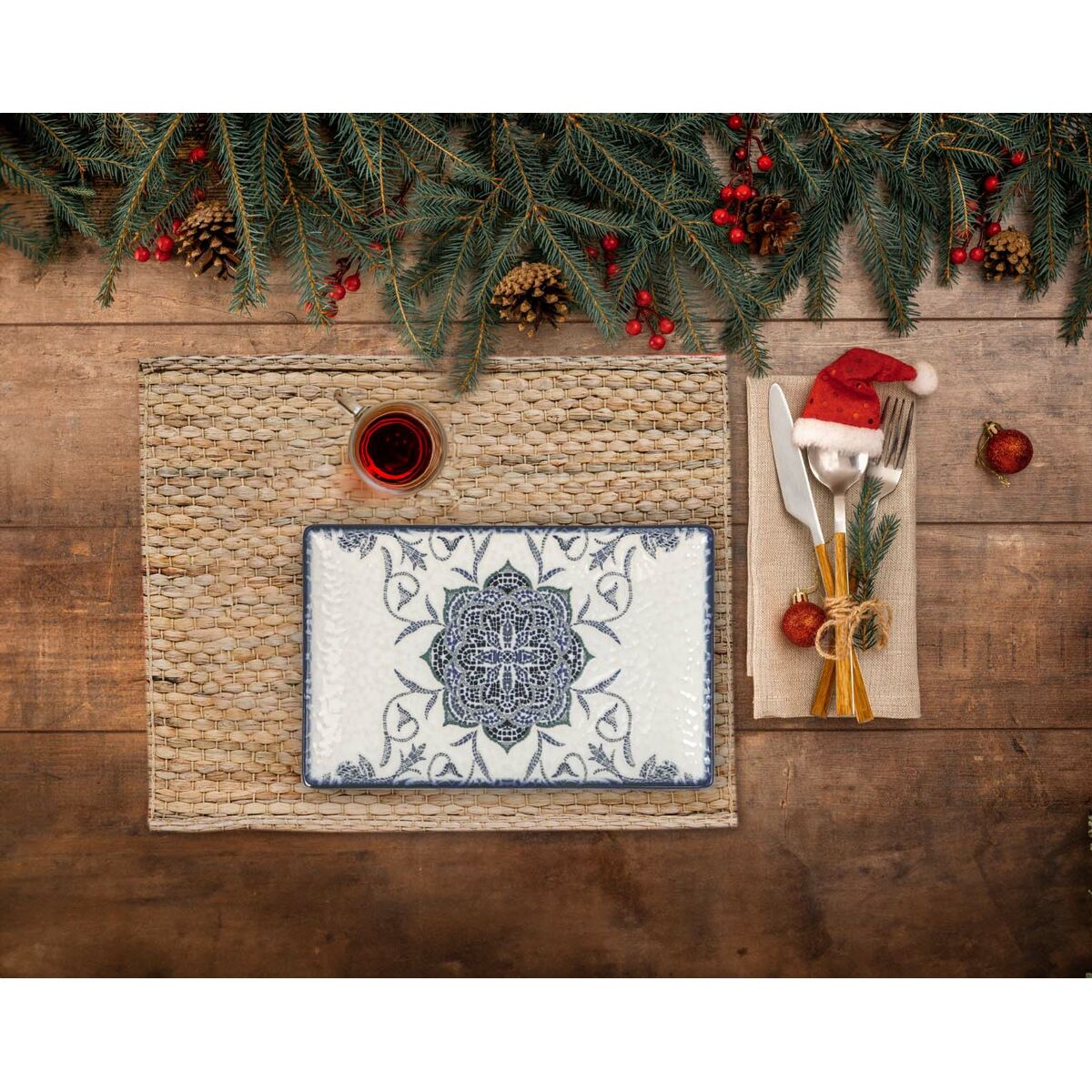 V1HF928F376D11B4A4202CCCC650330CA97RP2