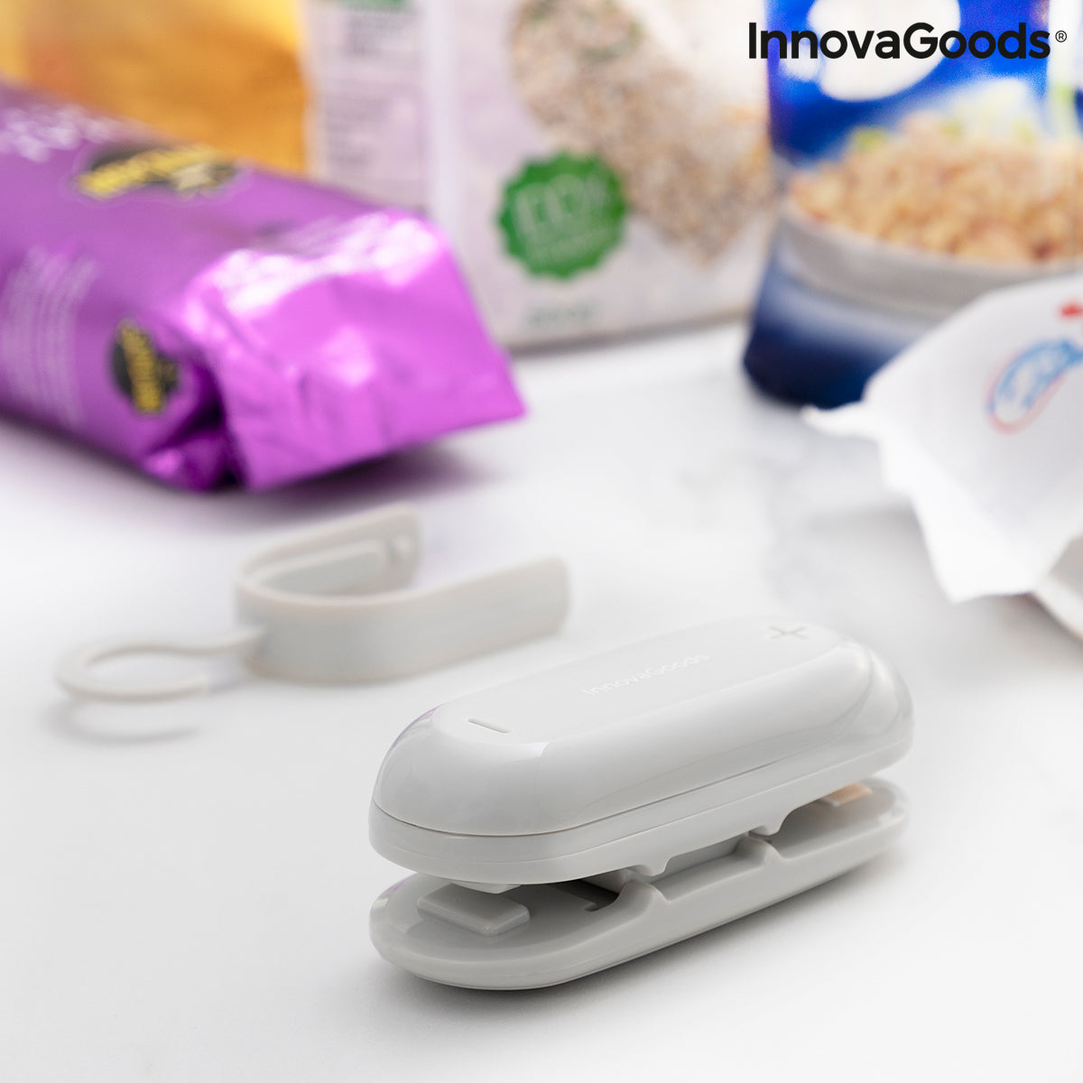 Sigillatrice per Sacchetti con Cutter e Gancio Baseyl InnovaGoods